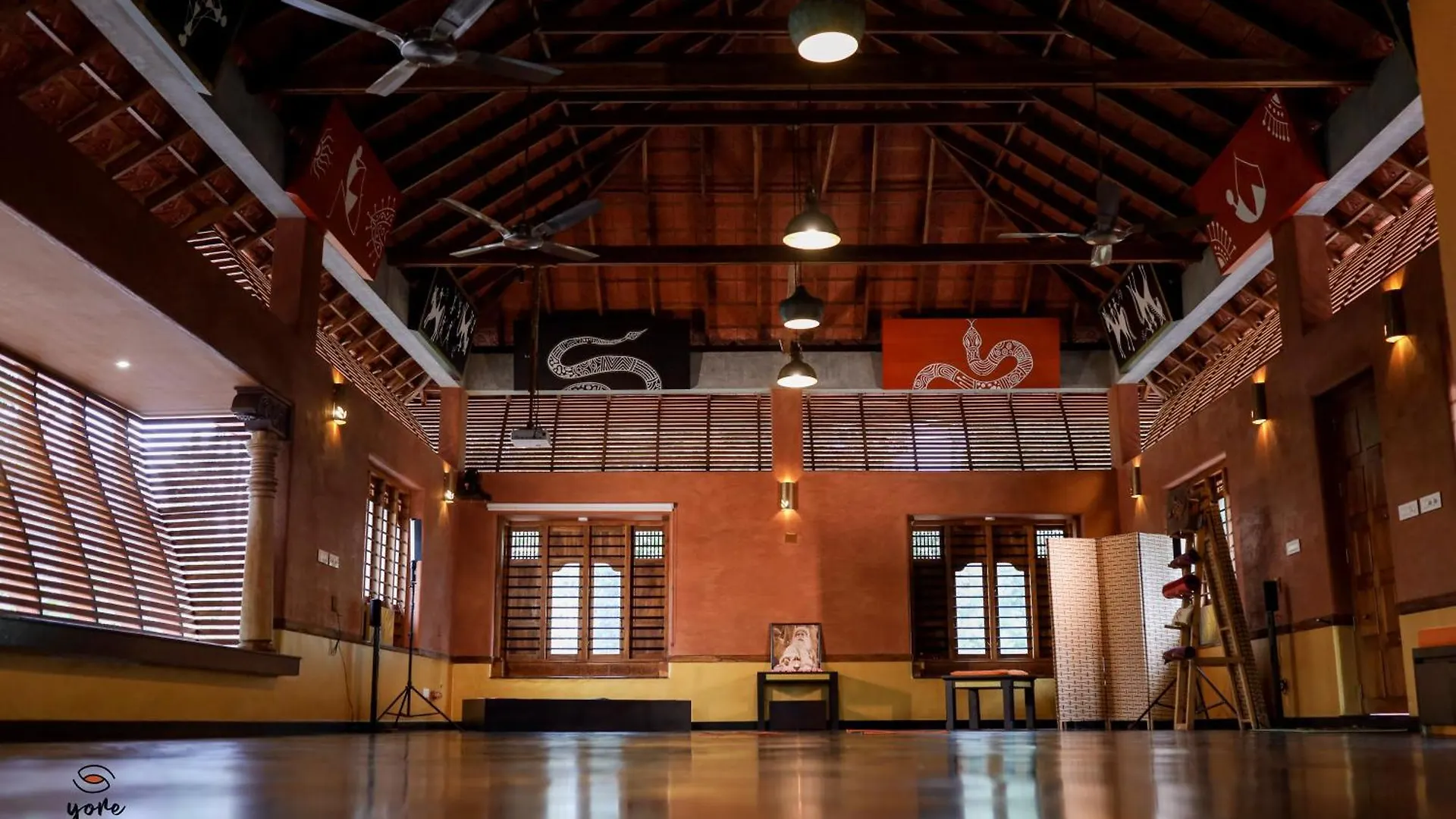 Paithrukam House Luxurious Earthy Homestay Mananthavady